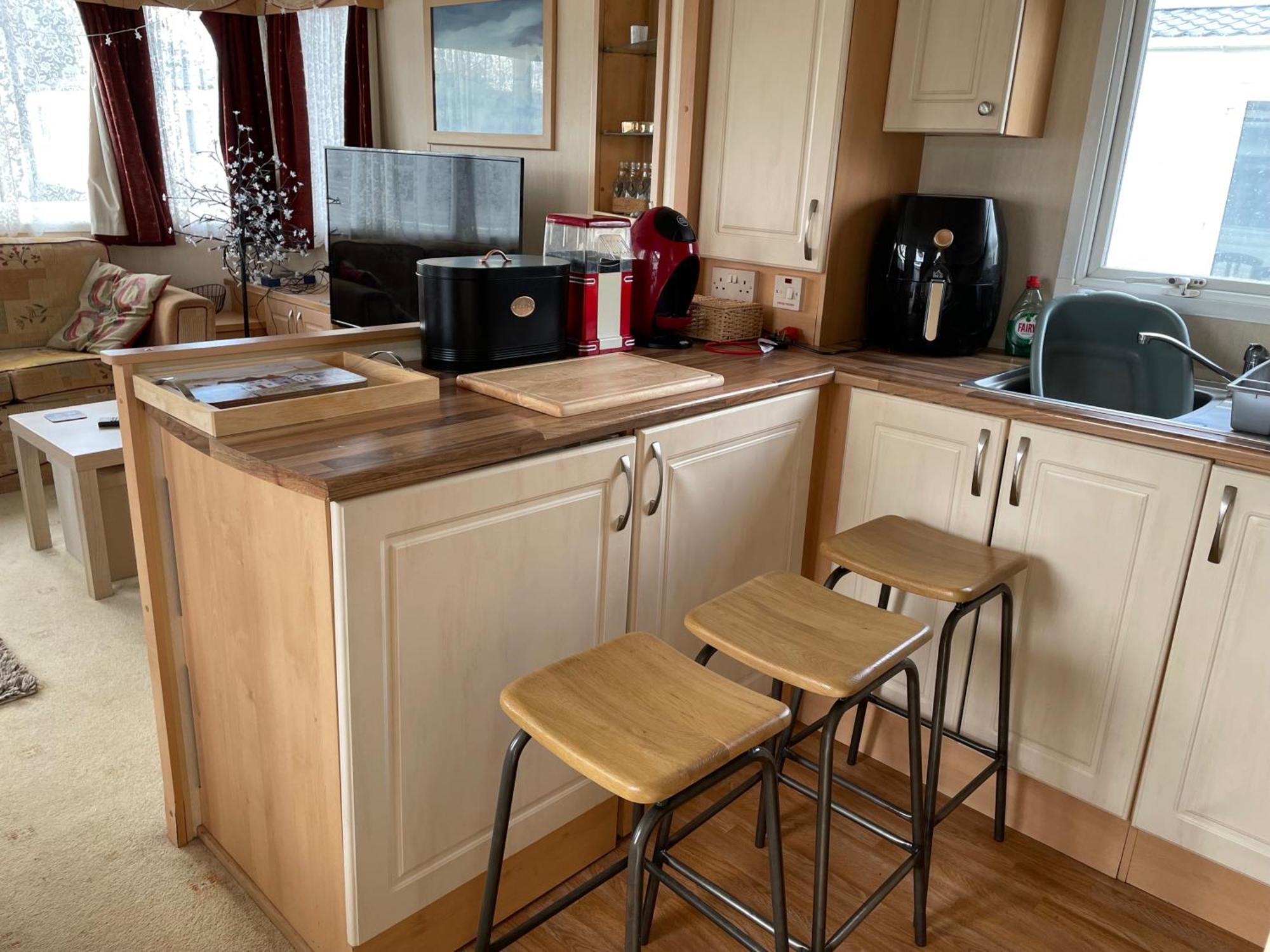 Cozy Camber Caravan 3 Bedroom Retreat With Decking Рай Екстер'єр фото